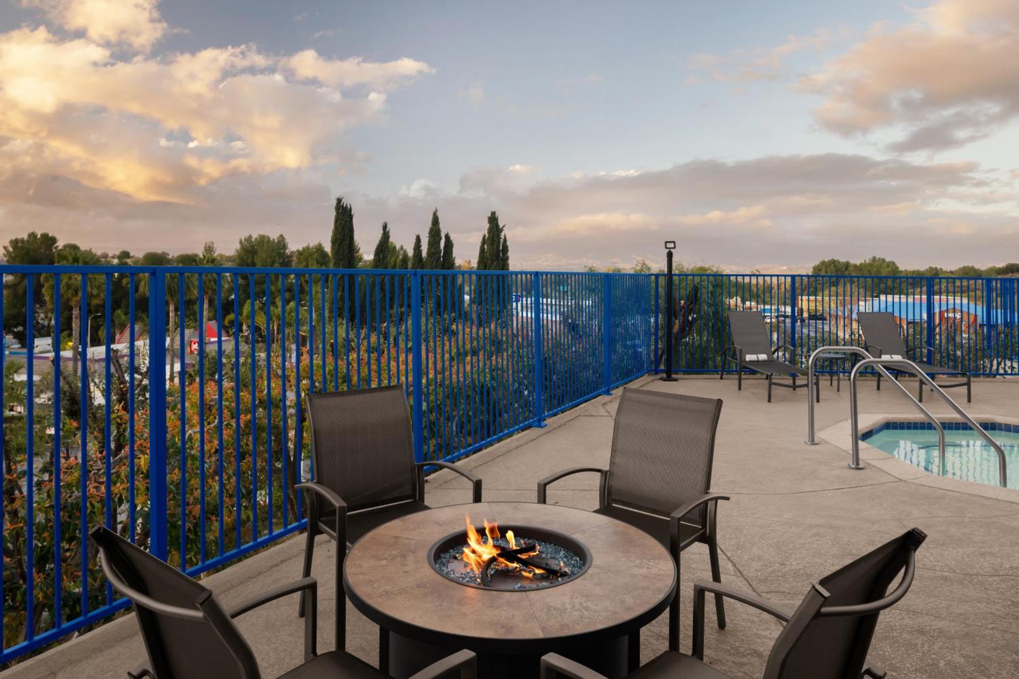 Fairfield Inn By Marriott Santa Clarita Valencia Εξωτερικό φωτογραφία